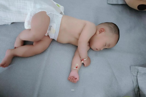 山南怀孕感觉自己心跳明显
